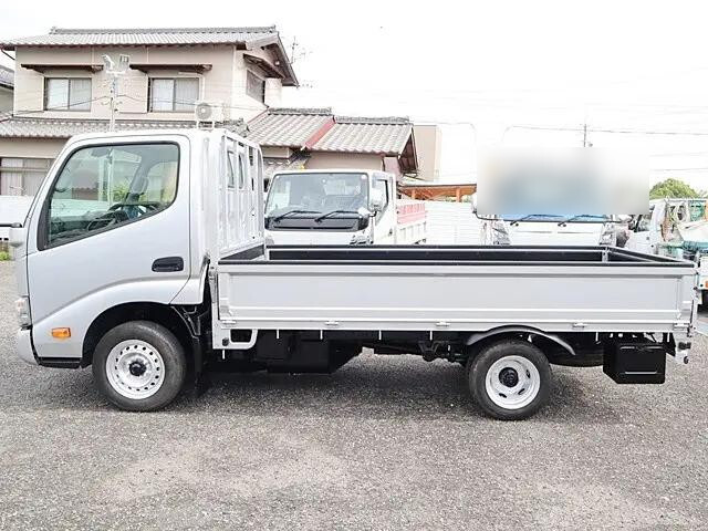 トヨタダイナ平ボディ小型（2t・3t）[写真06]