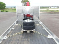 日野レンジャーセルフクレーン4段増トン（6t・8t）[写真12]