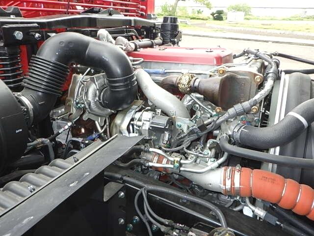 日野レンジャーセルフクレーン4段増トン（6t・8t）[写真28]