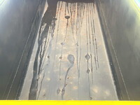 いすゞギガ深ダンプ（土砂禁ダンプ）大型（10t）[写真39]