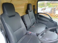 いすゞエルフアルミバン小型（2t・3t）[写真22]