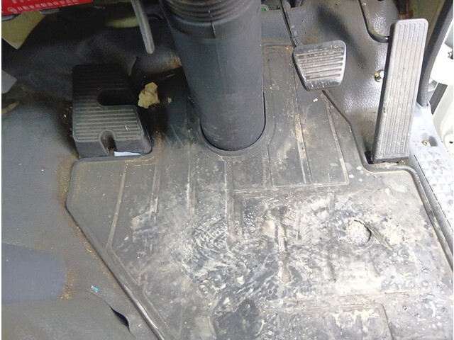 いすゞエルフアルミバン小型（2t・3t）[写真22]