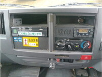 いすゞエルフアルミバン小型（2t・3t）[写真25]