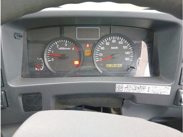 いすゞエルフアルミバン小型（2t・3t）[写真26]