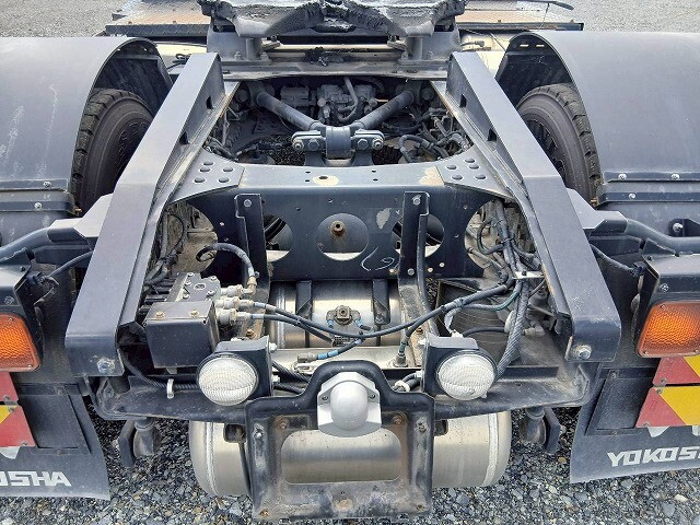 三菱ふそうスーパーグレートトレーラーヘッド（トラクターヘッド）大型（10t）[写真23]