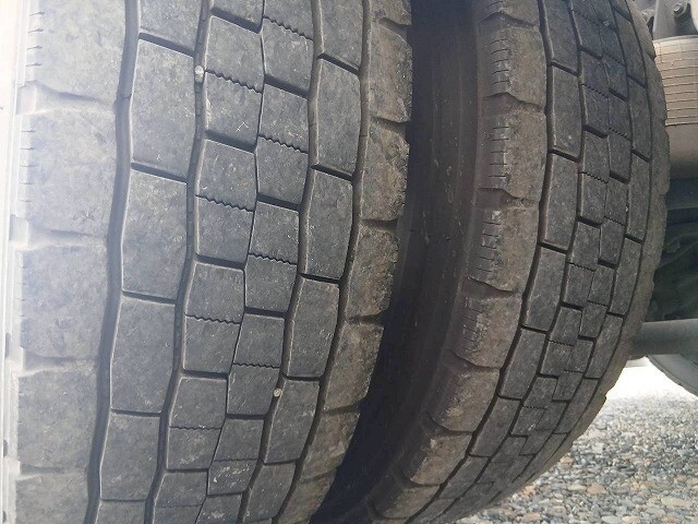 三菱ふそうスーパーグレートトレーラーヘッド（トラクターヘッド）大型（10t）[写真34]