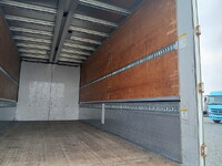 日野レンジャーアルミウイング中型（4t）[写真09]