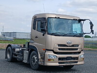 UDトラックスクオントレーラーヘッド（トラクターヘッド）大型（10t）[写真01]