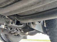 UDトラックスクオントレーラーヘッド（トラクターヘッド）大型（10t）[写真31]