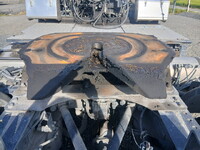 UDトラックスクオントレーラーヘッド（トラクターヘッド）大型（10t）[写真34]