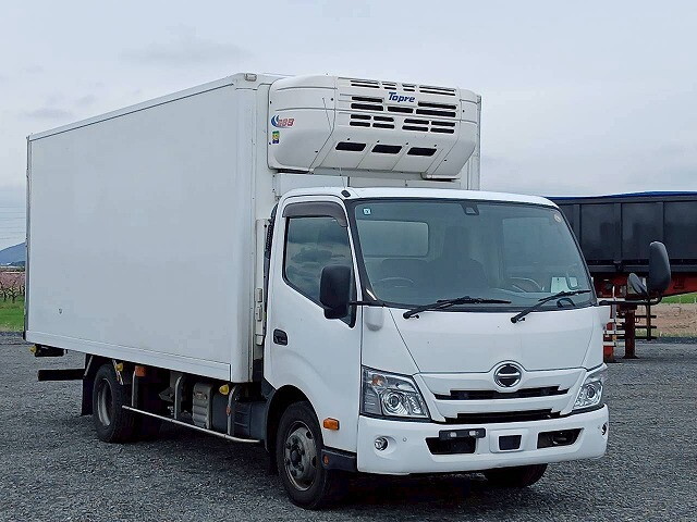 中古デュトロ冷凍車（冷蔵車）