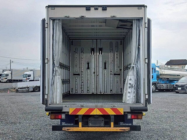 日野デュトロ冷凍車（冷蔵車）小型（2t・3t）[写真10]