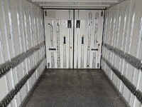 日野デュトロ冷凍車（冷蔵車）小型（2t・3t）[写真15]