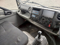 日野デュトロ冷凍車（冷蔵車）小型（2t・3t）[写真25]