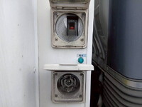 日野デュトロ冷凍車（冷蔵車）小型（2t・3t）[写真31]