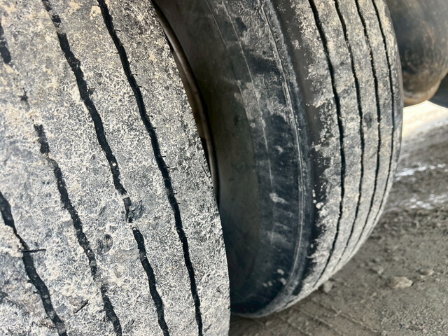 日野レンジャーコンテナ専用車中型（4t）[写真37]