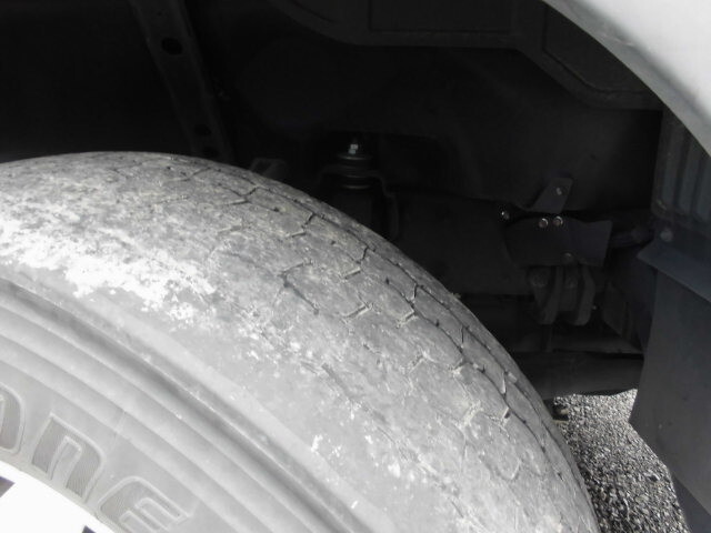 三菱ふそうスーパーグレートバキュームカー大型（10t）[写真20]