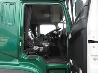 三菱ふそうスーパーグレートバキュームカー大型（10t）[写真26]