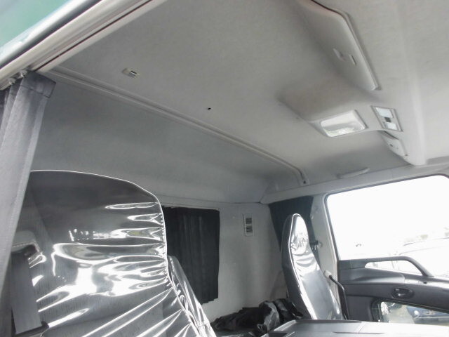 三菱ふそうスーパーグレートバキュームカー大型（10t）[写真27]