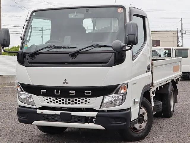 三菱ふそうキャンター平ボディ小型（2t・3t）[写真01]