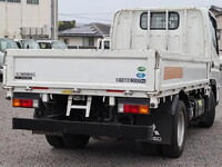 三菱ふそうキャンター平ボディ小型（2t・3t）[写真02]