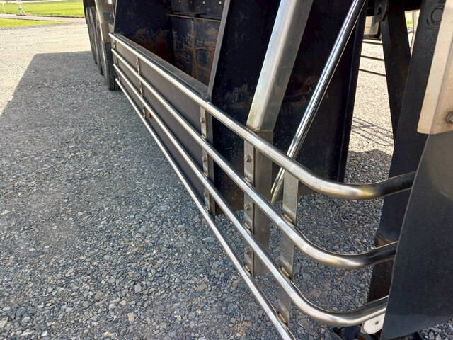 その他のメーカーその他の車種平床式トレーラー大型（10t）[写真15]