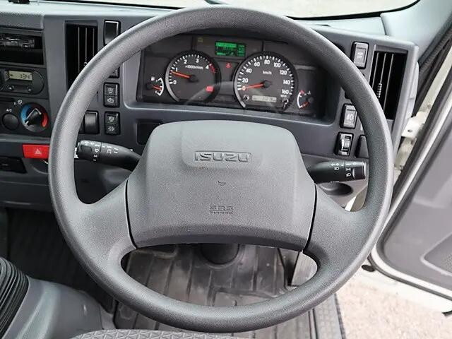 いすゞエルフ平ボディ小型（2t・3t）[写真04]