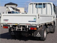 三菱ふそうキャンター平ボディ小型（2t・3t）[写真02]