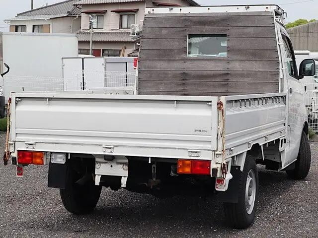 トヨタライトエース平ボディ小型（2t・3t）[写真02]