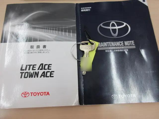 トヨタライトエース平ボディ小型（2t・3t）[写真05]