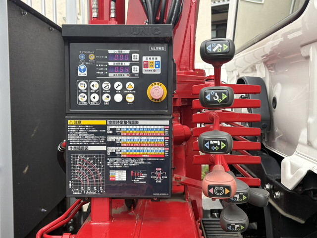 日野レンジャークレーン4段増トン（6t・8t）[写真13]