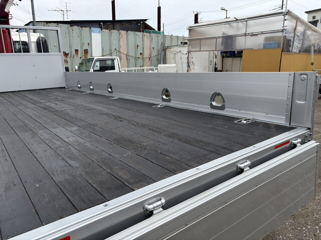 日野レンジャークレーン4段増トン（6t・8t）[写真18]