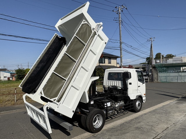 三菱ふそうファイターダンプ増トン（6t・8t）[写真09]