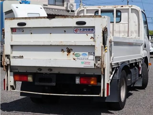 トヨタダイナ平ボディ小型（2t・3t）[写真02]