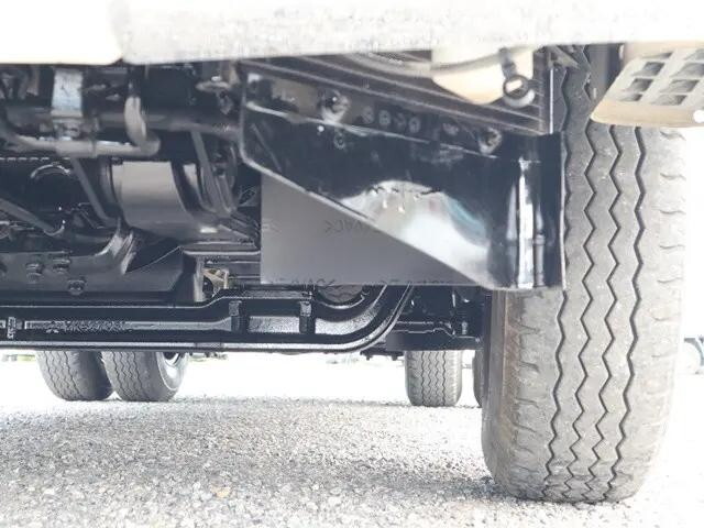 三菱ふそうキャンターダンプ小型（2t・3t）[写真23]
