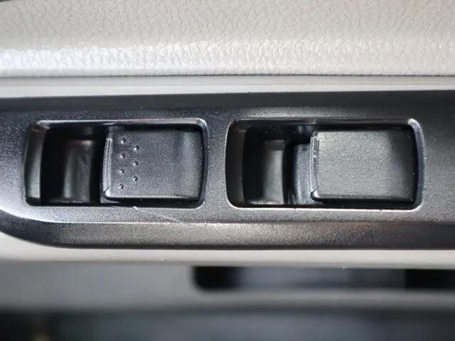 三菱ふそうキャンターダンプ小型（2t・3t）[写真38]