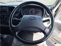 日野デュトロクレーン3段小型（2t・3t）[写真05]