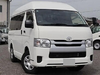 トヨタハイエースその他の形状小型（2t・3t）