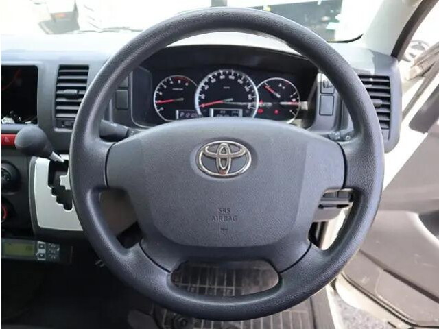 トヨタハイエース冷凍車（冷蔵車）小型（2t・3t）[写真04]