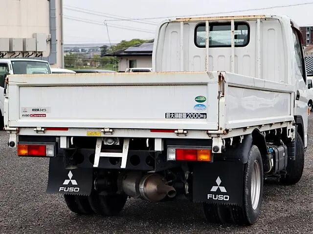 三菱ふそうキャンター平ボディ小型（2t・3t）[写真02]