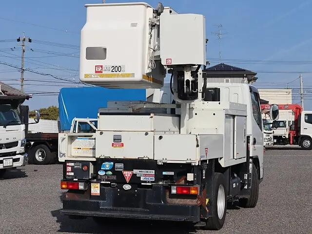 三菱ふそうキャンター高所作業車小型（2t・3t）[写真02]