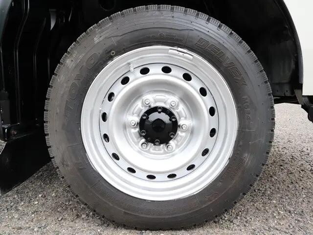 トヨタトヨエース平ボディ小型（2t・3t）[写真20]