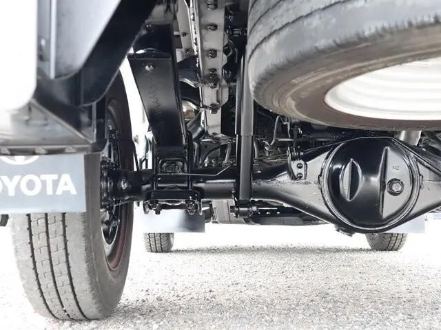 トヨタトヨエース平ボディ小型（2t・3t）[写真25]