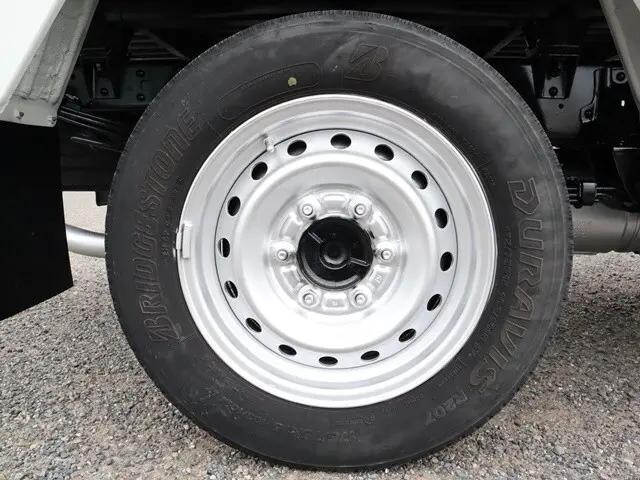 トヨタトヨエース平ボディ小型（2t・3t）[写真27]