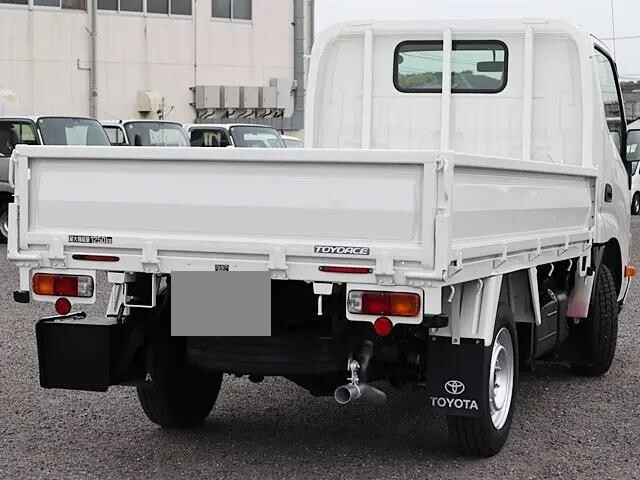 トヨタトヨエース平ボディ小型（2t・3t）[写真04]
