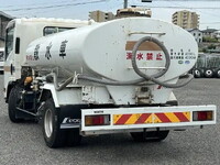 いすゞエルフ散水車小型（2t・3t）[写真04]