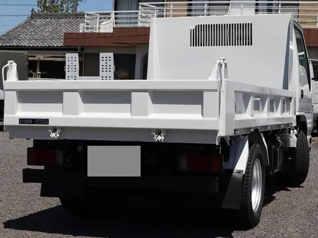 マツダタイタンダンプ小型（2t・3t）[写真02]