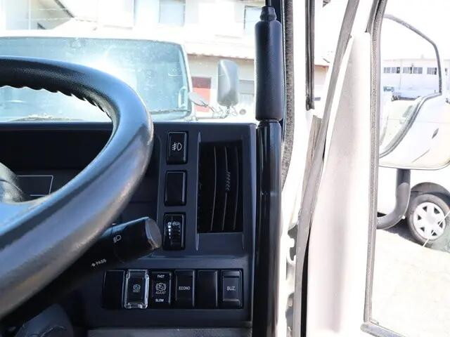 マツダタイタンダンプ小型（2t・3t）[写真37]
