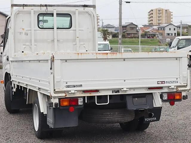 トヨタダイナ平ボディ小型（2t・3t）[写真03]