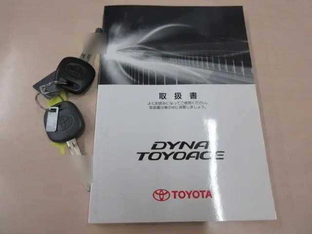 トヨタダイナ平ボディ小型（2t・3t）[写真37]